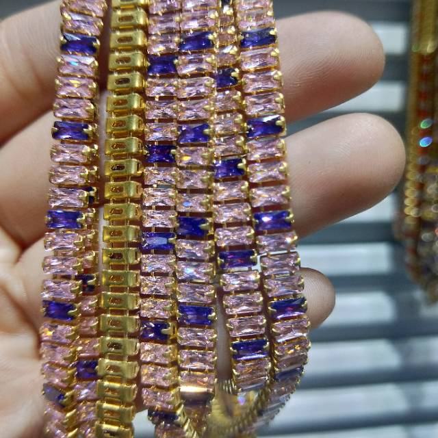 2.5*5 horizontal dense colored zircon claw chain jewelry accessories wholesale factory direct sales details Picture