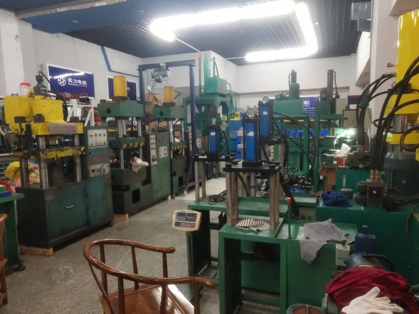 Yiwu Tiande Hydraulic Press E-commerce Store describe pic - 1