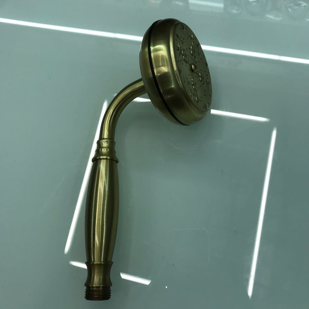 不锈钢花洒喷头卫生间热水器通用洗澡手持沐浴淋头家用