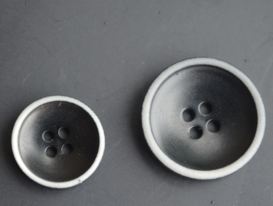 Shirt coat buttons Round feet vintage classic buttons thumbnail