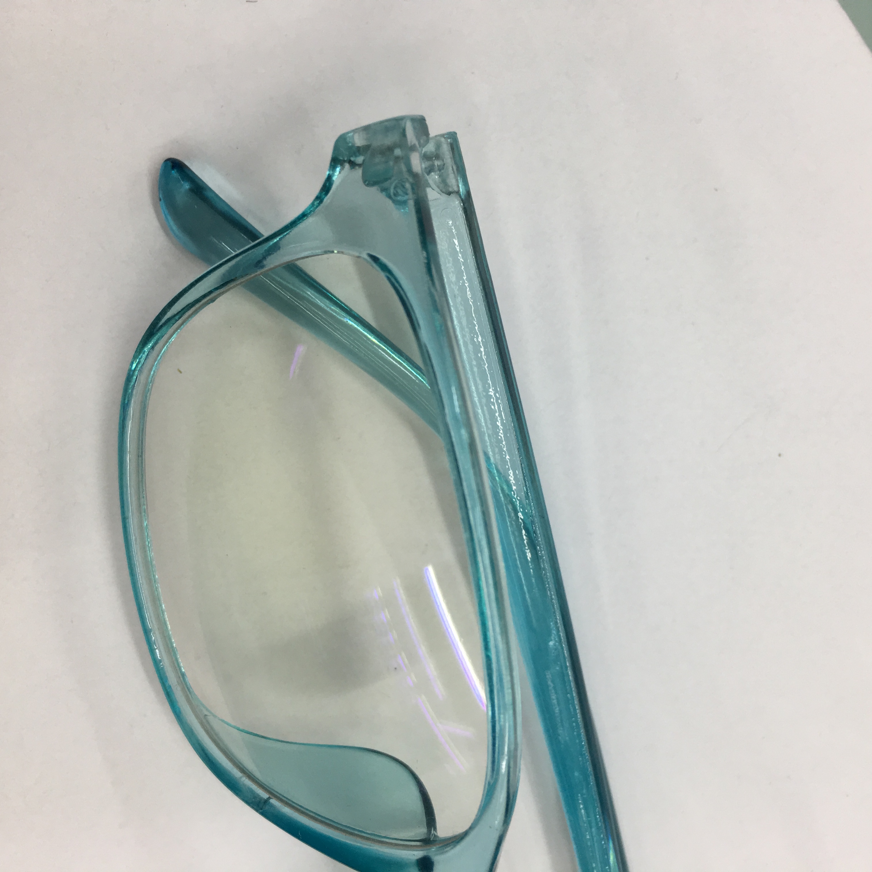 Ultra-light myopia glasses for women can be equipped with a round face, transparent, natural, trendy Korean version full-frame for men Specification image