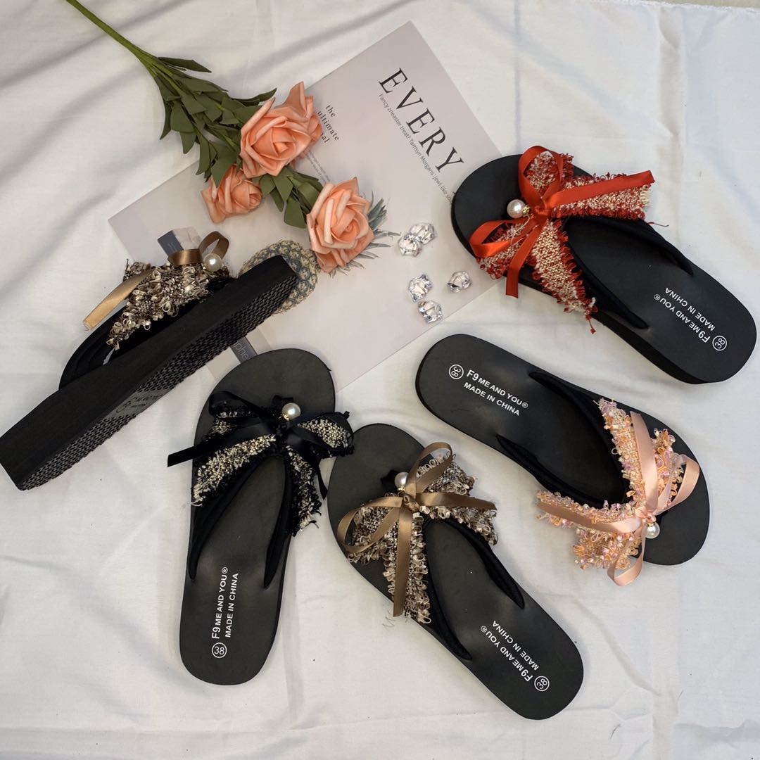 Summer flip-flops for women, fashionable outerwear, versatile for students, flat and sweet bow-shaped flip-flops for women