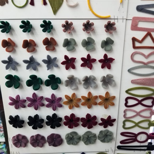 Green olive jewelry accessories describe pic - 2