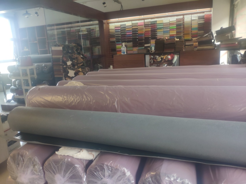 Yiwu Chaoping Leather Co., LTD describe pic - 1