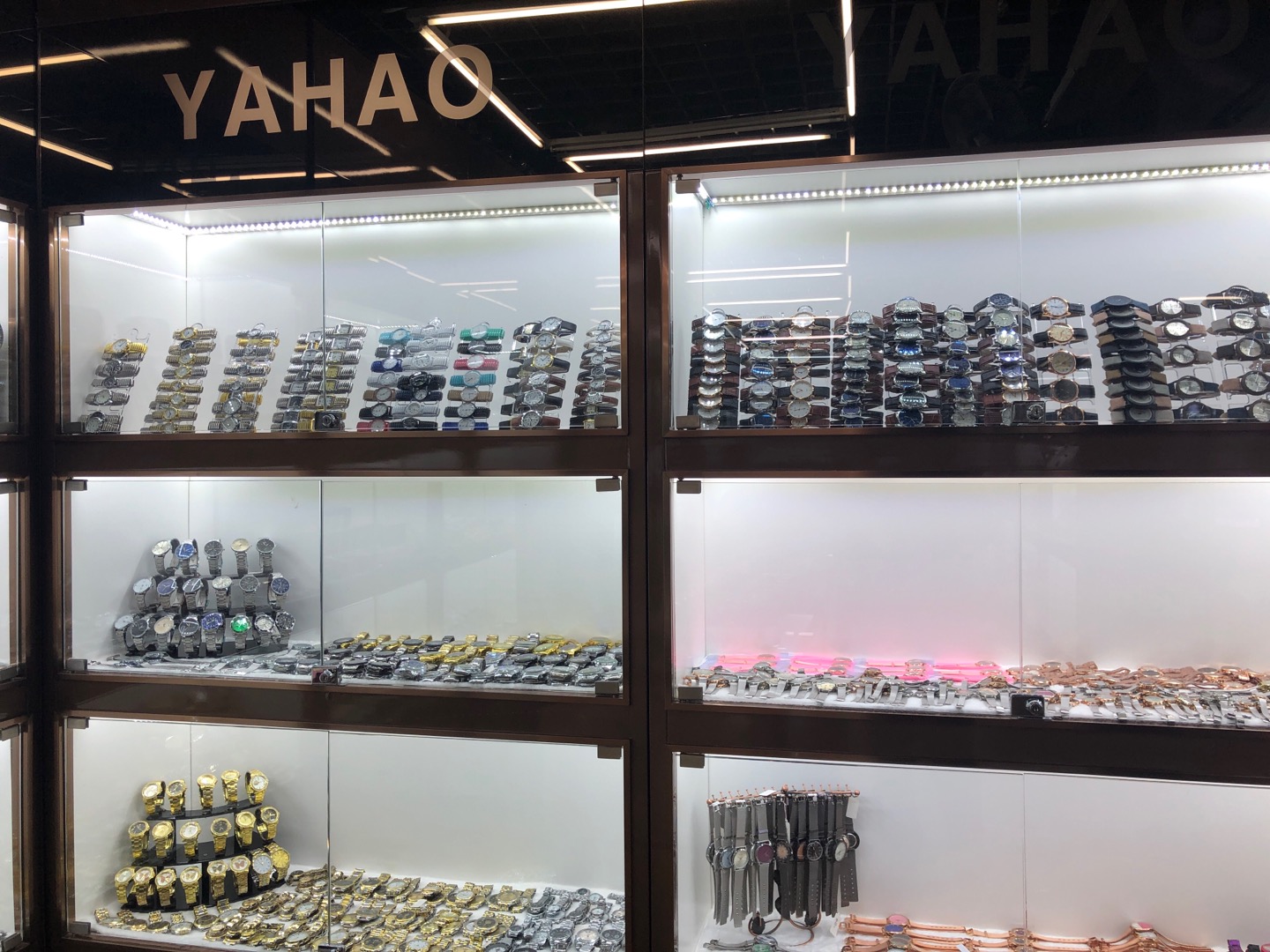 Yahao Watch Shop describe pic - 3