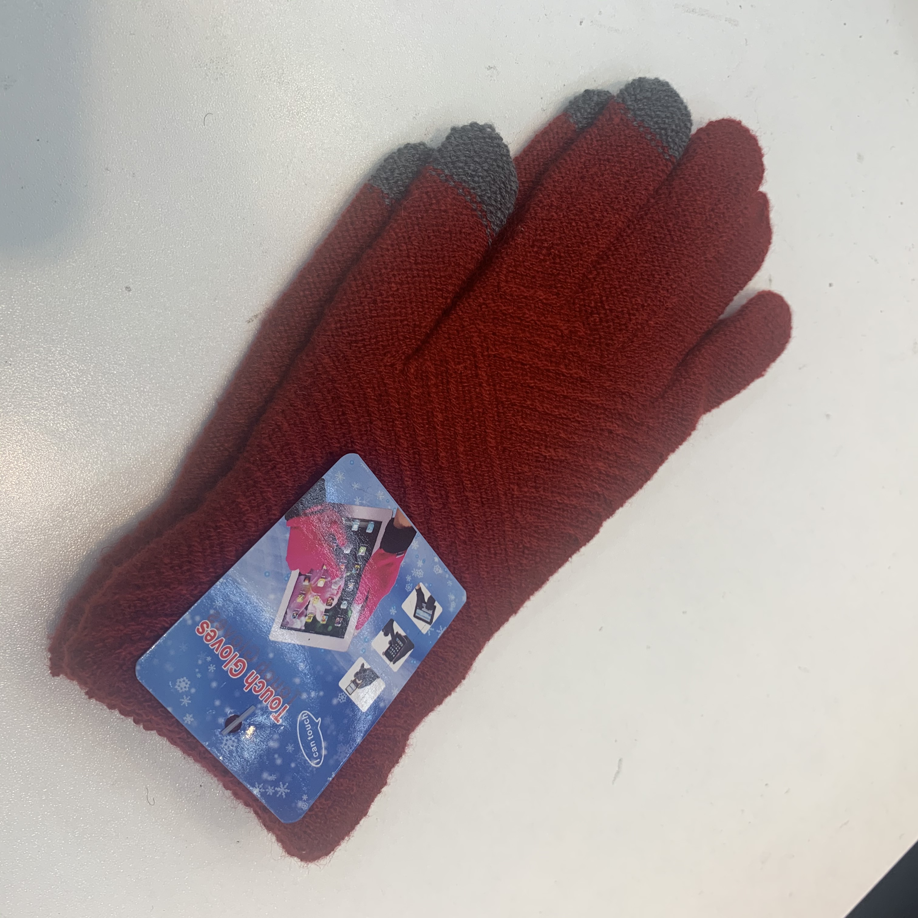 Cute gloves for students to keep warm while driving in winter. Girls can wear touch screen gloves in winter