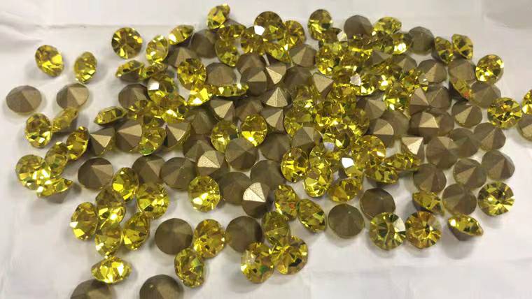 8 pointed-bottom super Czech super shiny color crystal diamonds Specification image