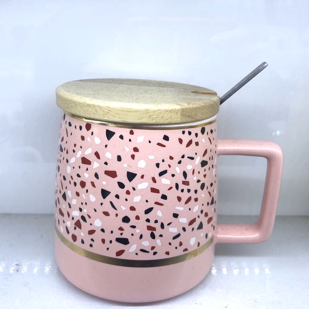Pink lovely ceramic mug for children with lid creative personality fashion mug for family milk breakfast coffee mug thumbnail