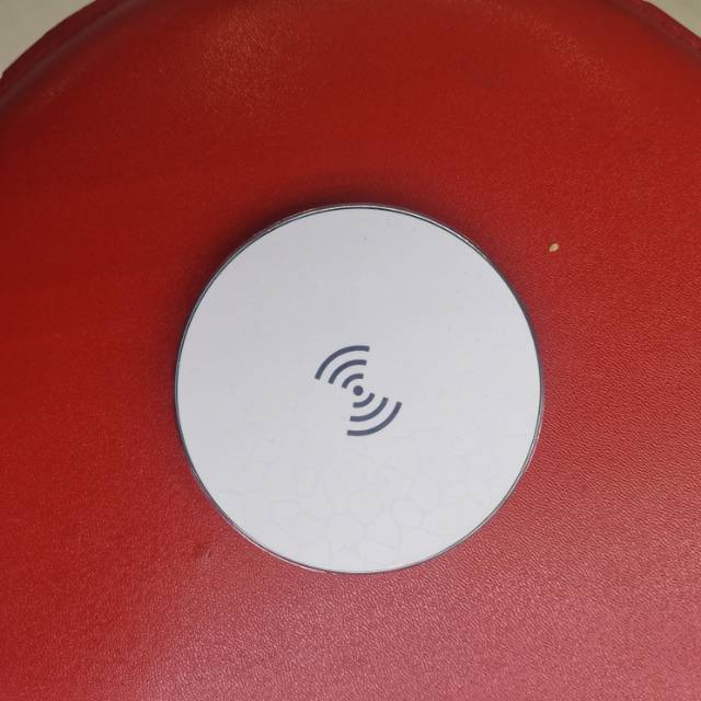 快速无线充电器 圆盘无线充电底座