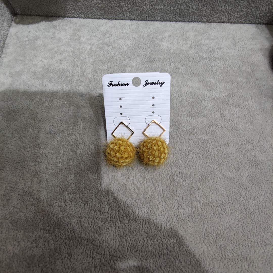 Ball earrings exquisite fashion fashion exaggerated hot earrings thumbnail