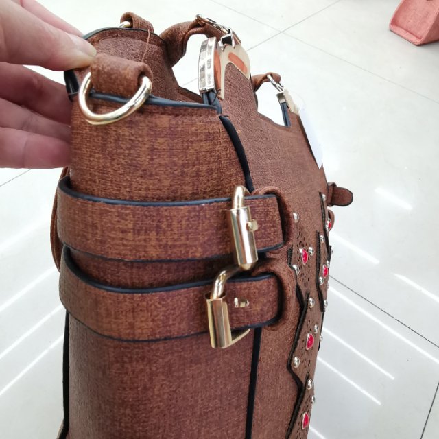 Factory direct sales of vintage women's bags, large-capacity crossbody bags and handbags details Picture