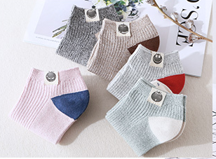 Calcetines barco mujer ángulo recto simple algodón boca clara calcetines día liso primavera verano 2020 nuevo