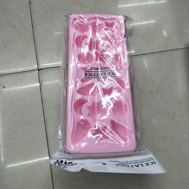 Silicone ice cube tray ice making box