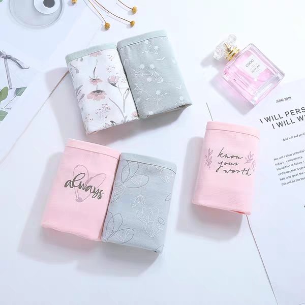 Japanese-style cute girl antibacterial triangle pants, women's seamless student underwear, women's pure cotton Specification image