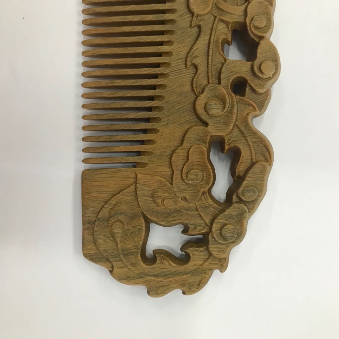 头皮按摩梳子雕凤头部经络梳小号天然绿檀木梳宽齿乳腺梳细节图