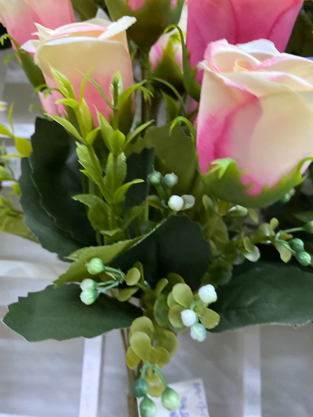 Factory direct sales European-style oil painting lover rose in multiple colors available. 11 pic 3