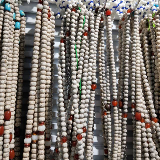 White Buddhist beads chain, decorative arts thumbnail