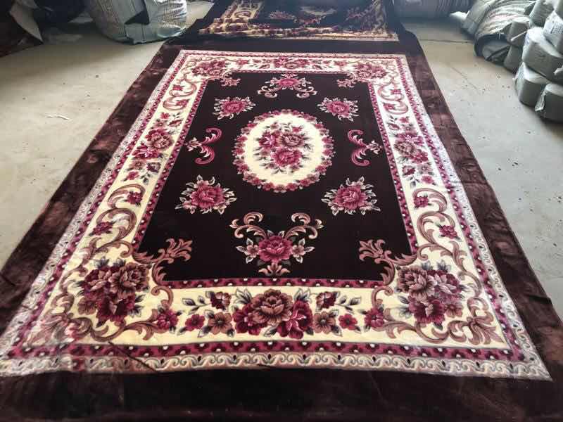 Bordeaux Flower Chemical Fiber Carpet 160*200 details Picture