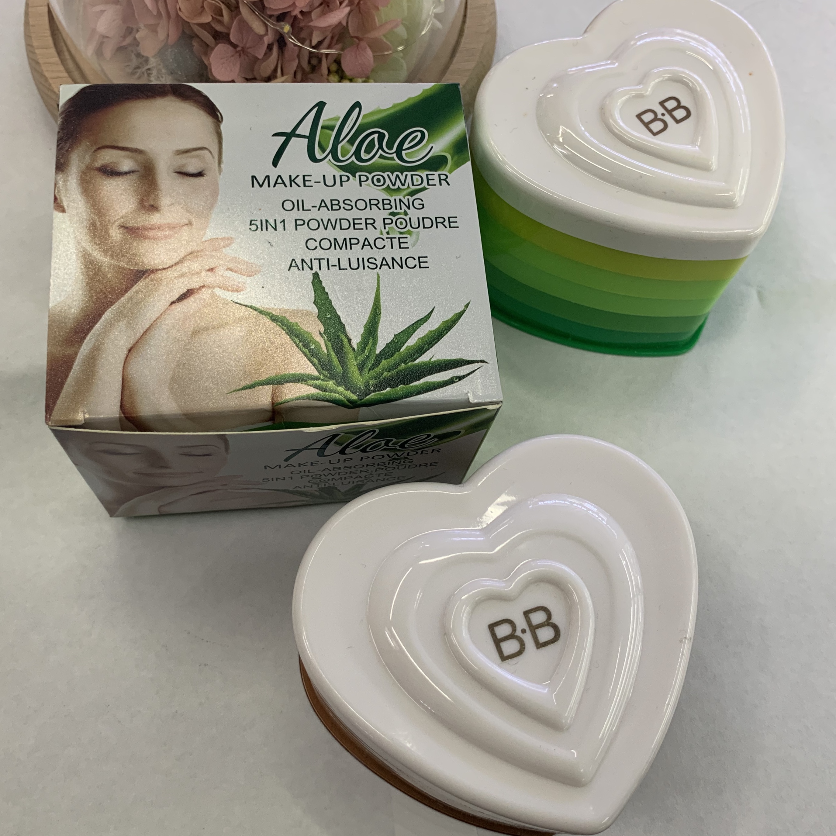 88675 Compact Powder Essence Compact Powder Set Makeup Touch Up Concealer Brightening Complexion Long Lasting Bb Cream details Picture