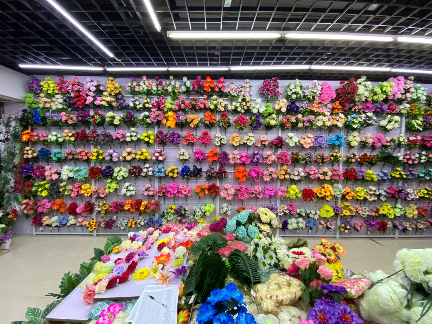 Fumin Silk Flower Factory describe pic - 2