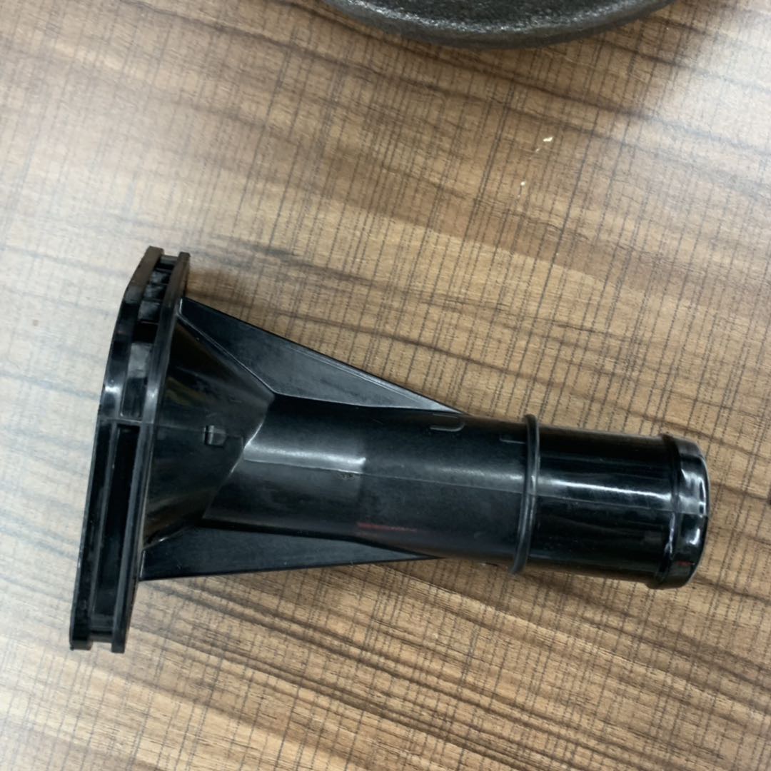 汽车配件水通                                                      