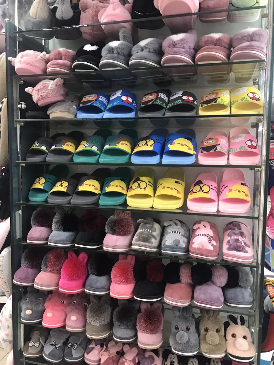 Liwei Footwear describe pic - 1