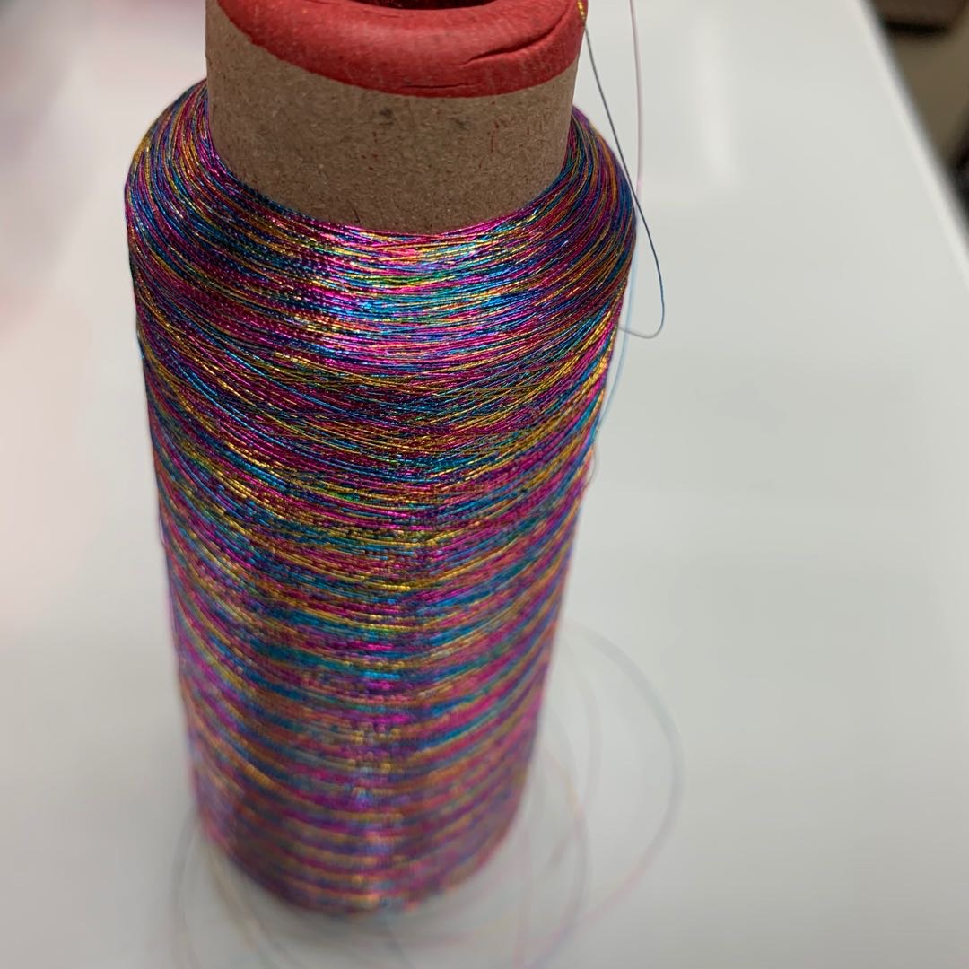 Three-Color Embroidery Thread Gold And Silver Thread Computer Embroidery Thread Gold And Silk Thread Diy Manual details Picture