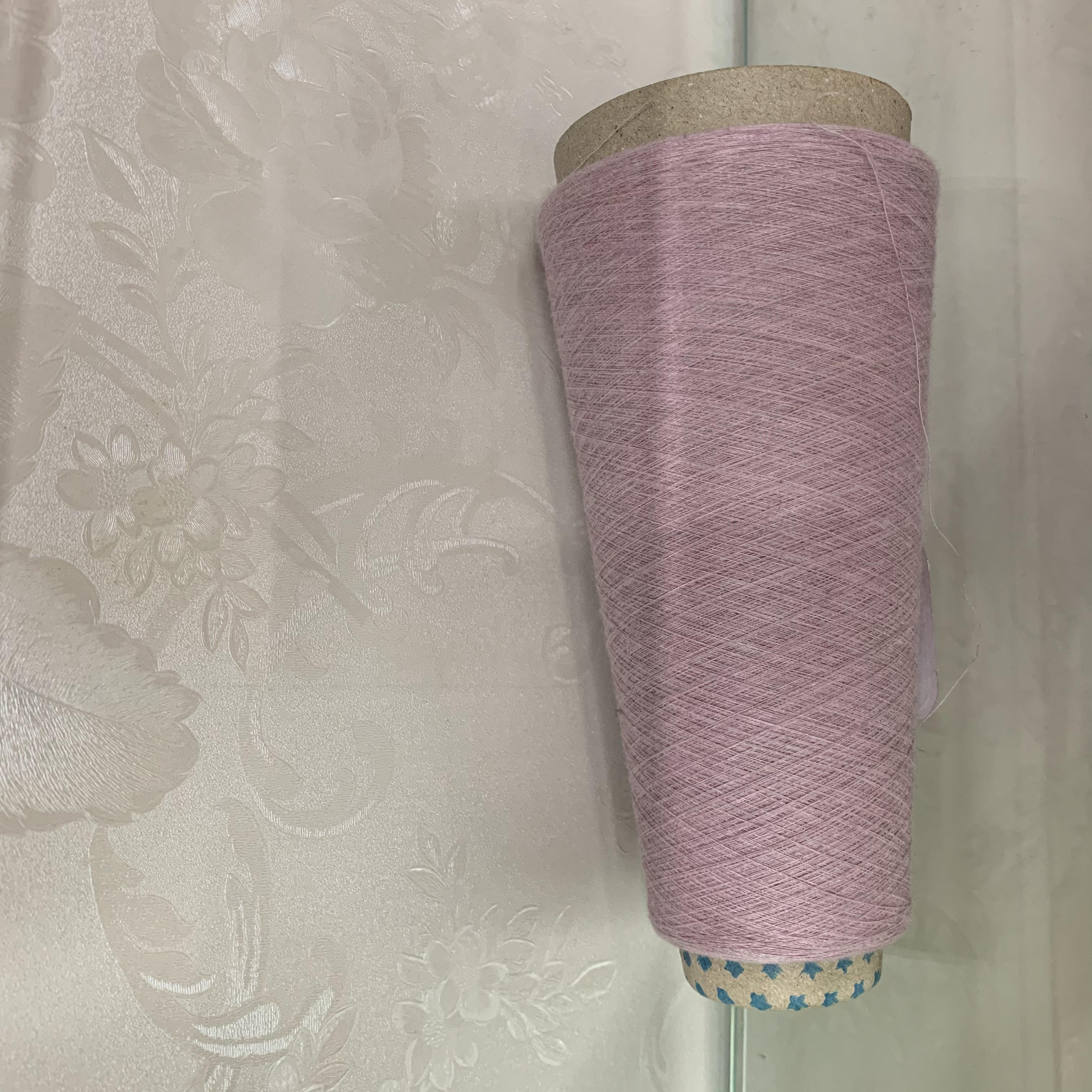 Home handmade polyester thread, DIY needle and thread pink details Picture