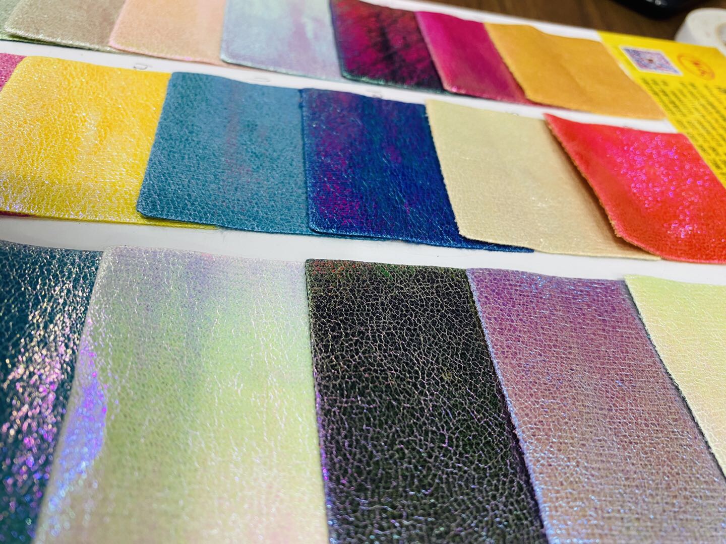 Fashion Novelty Rainbow Desert Specification drawing
