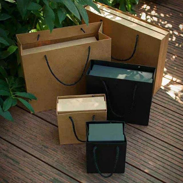 Gift box set, birthday retro gift bag, clothing paper box, gift box packaging, Valentine's festival top and bottom cover