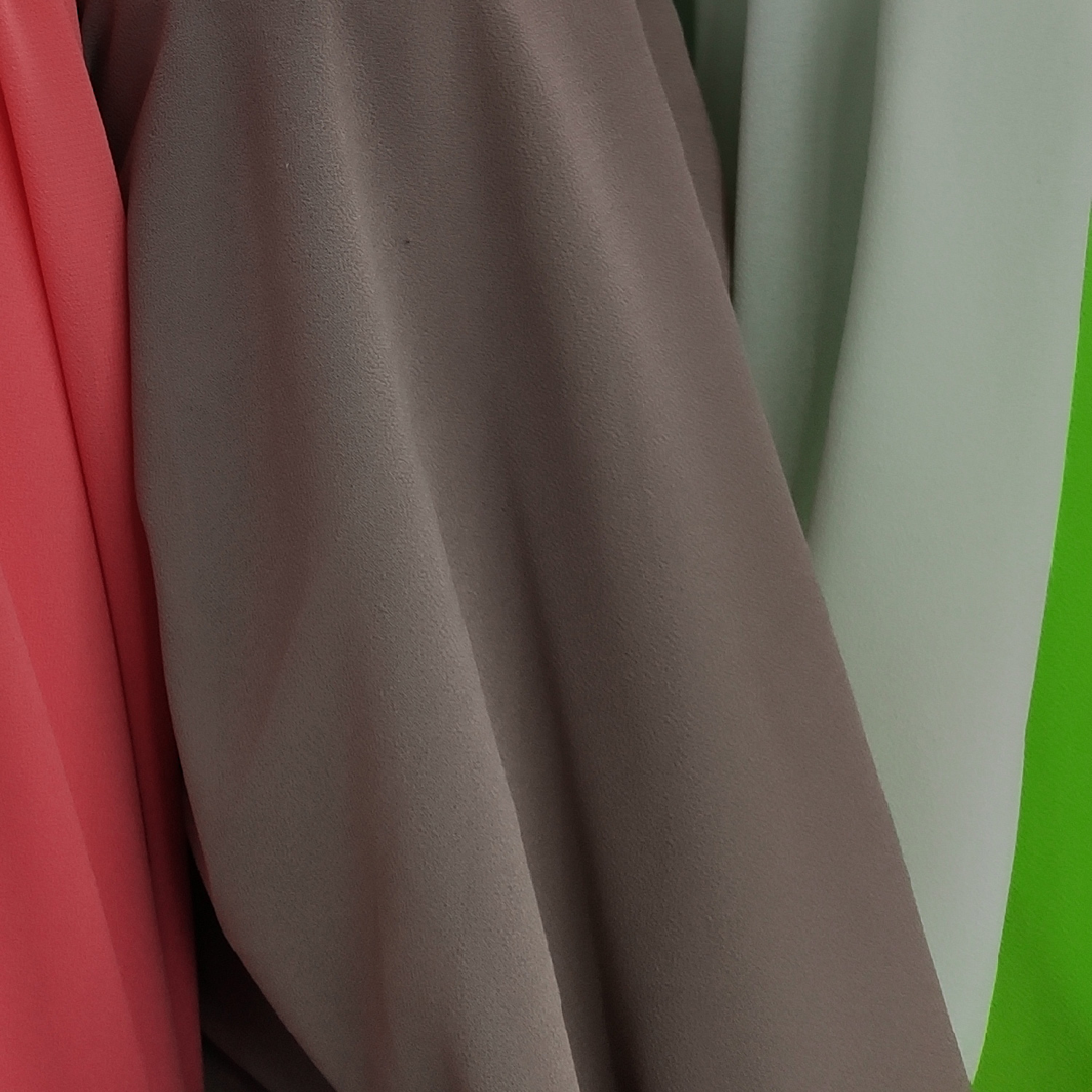 75D珍珠雪纺服装装饰布多色可选价格面议产品图