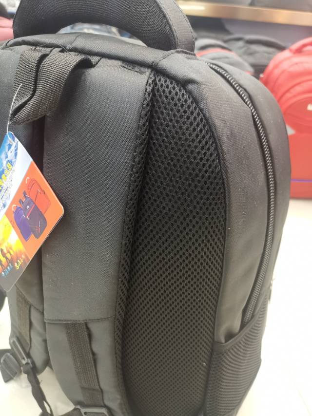 Fashion Personality Men's Schoolbag Travel Bag Multi-Functional Waterproof Canvas Backpack, Price Negotiable Specification drawing