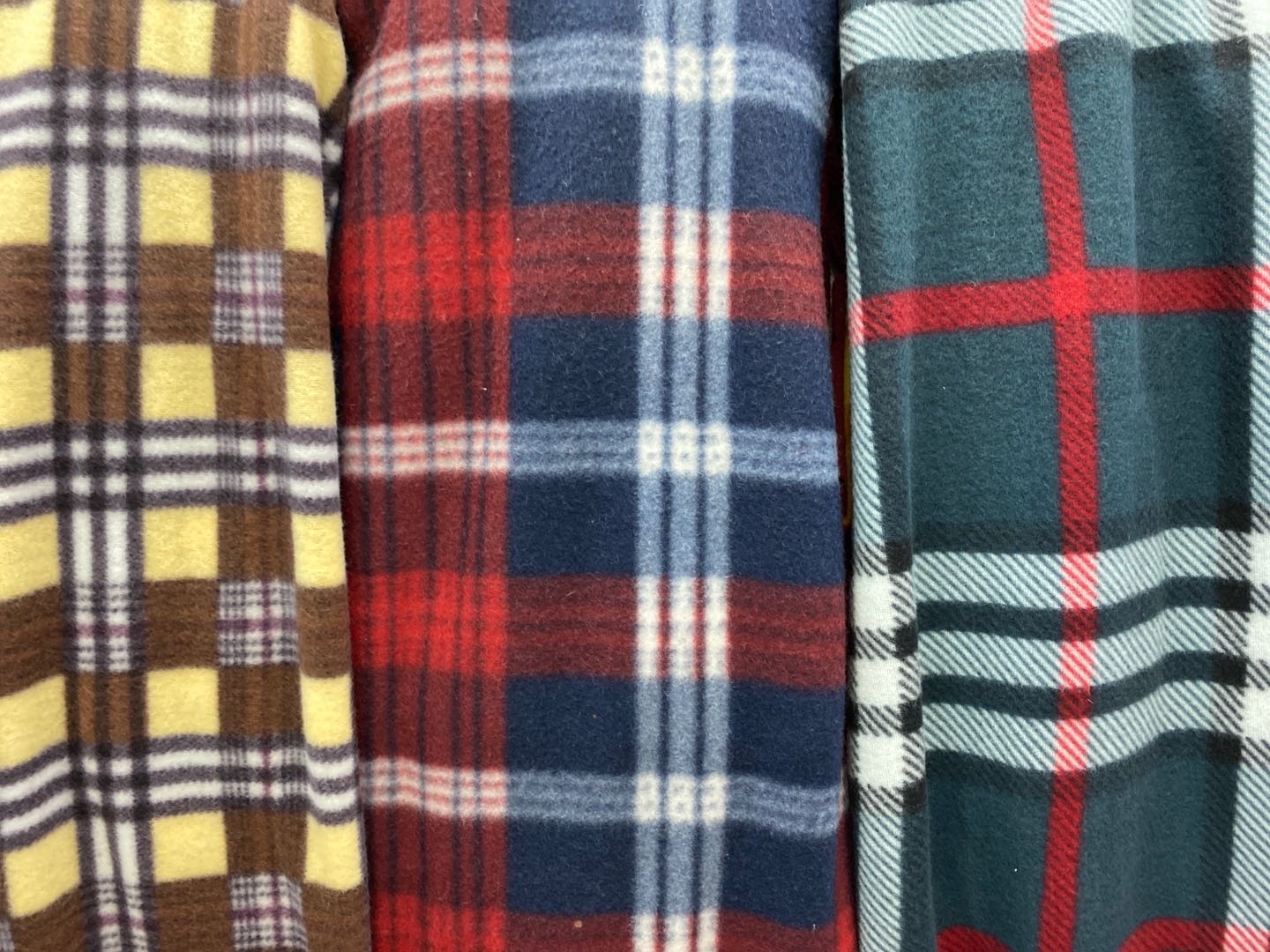 Simple Plain Striped Check Double-Sided Fleece Printed Polyester Super Soft Blanket 200*230 details Picture