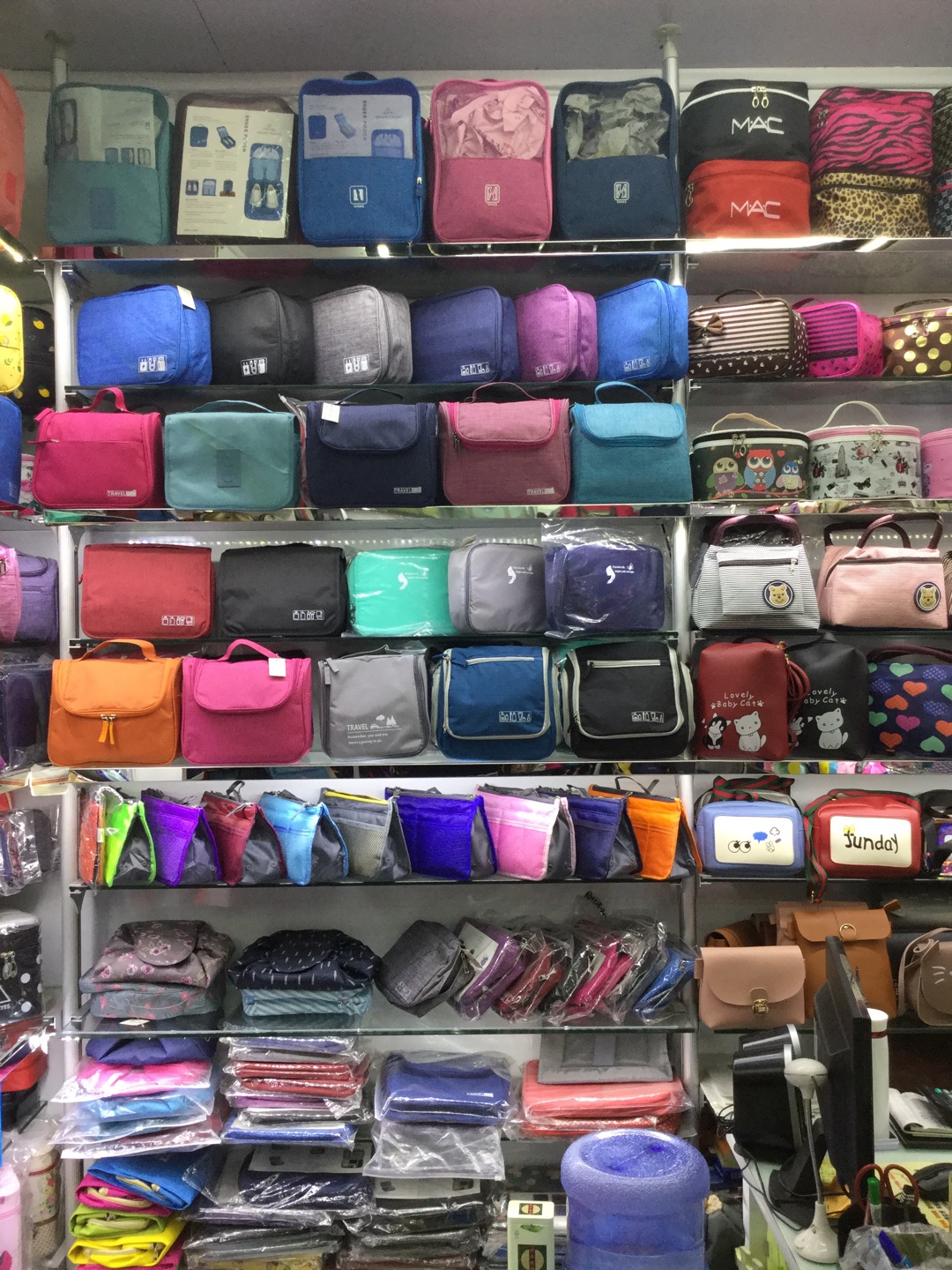 Guanhai Shenying Luggage Factory describe pic - 1