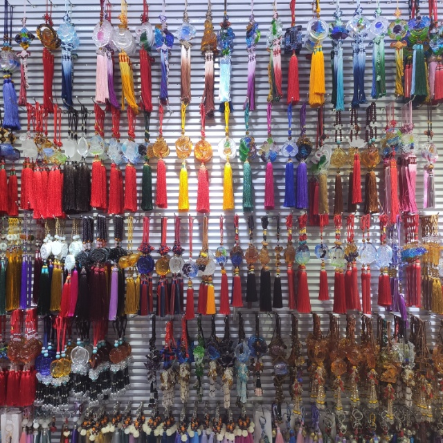 Hongyu Handicrafts Shop describe pic - 2