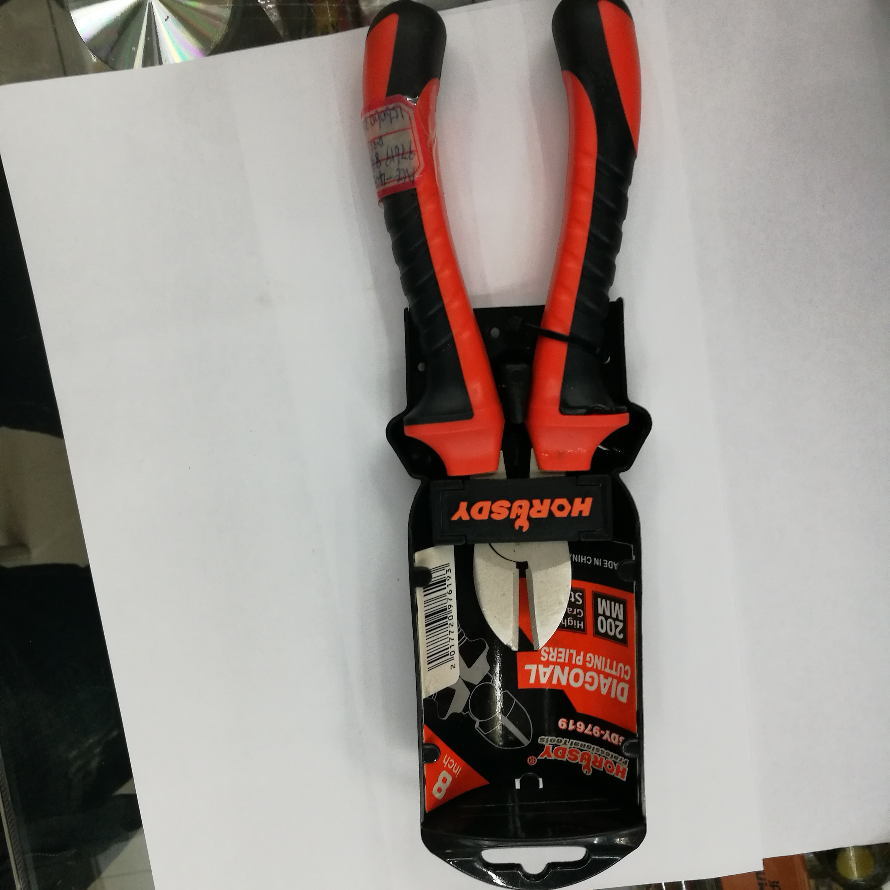 Wholesale of high-precision steel and plastic handle diagonal pliers in Jiangsu