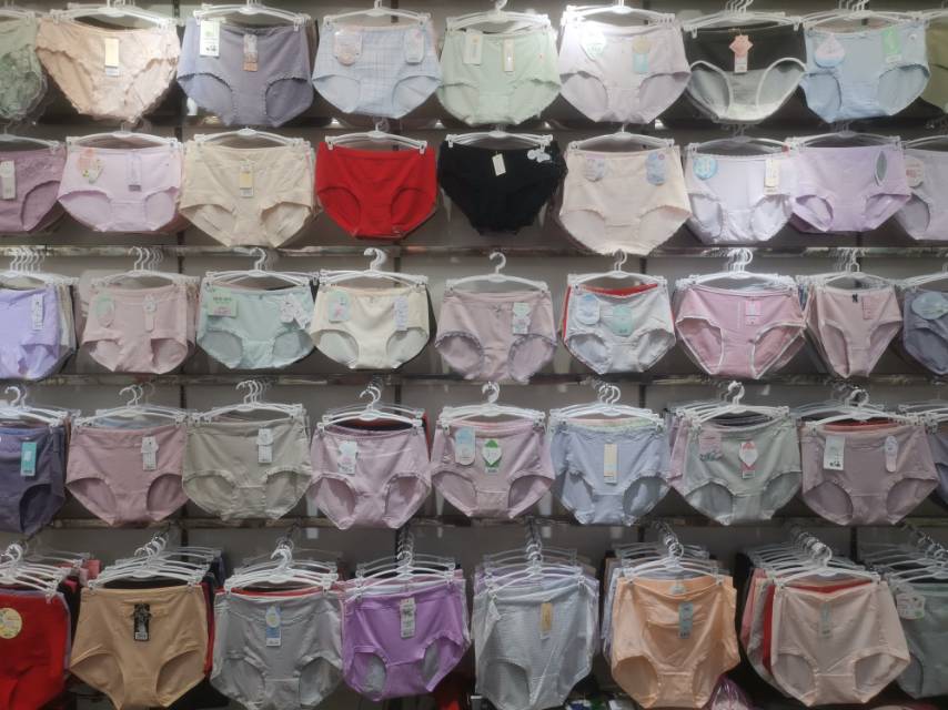 Xuan Yao underwear and pantyhose describe pic - 1