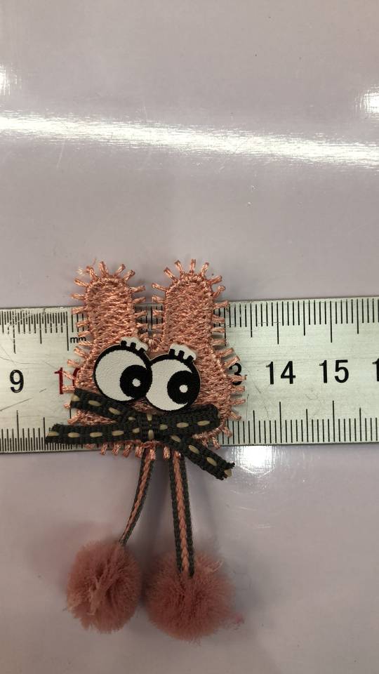 Water-soluble lace rabbits hang tennis balls Specification image