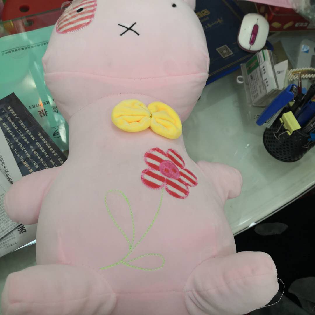 创意毛绒公仔可爱兔子儿童玩具抱枕细节图