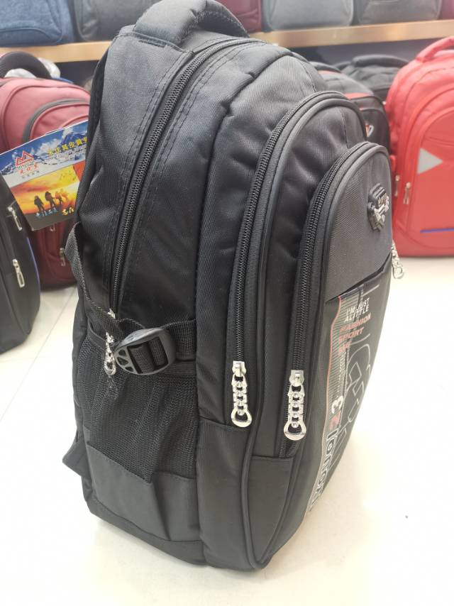 Men's Multi-Functional Backpack Travel Bag Waterproof Canvas Backpack, Price Negotiable details Picture