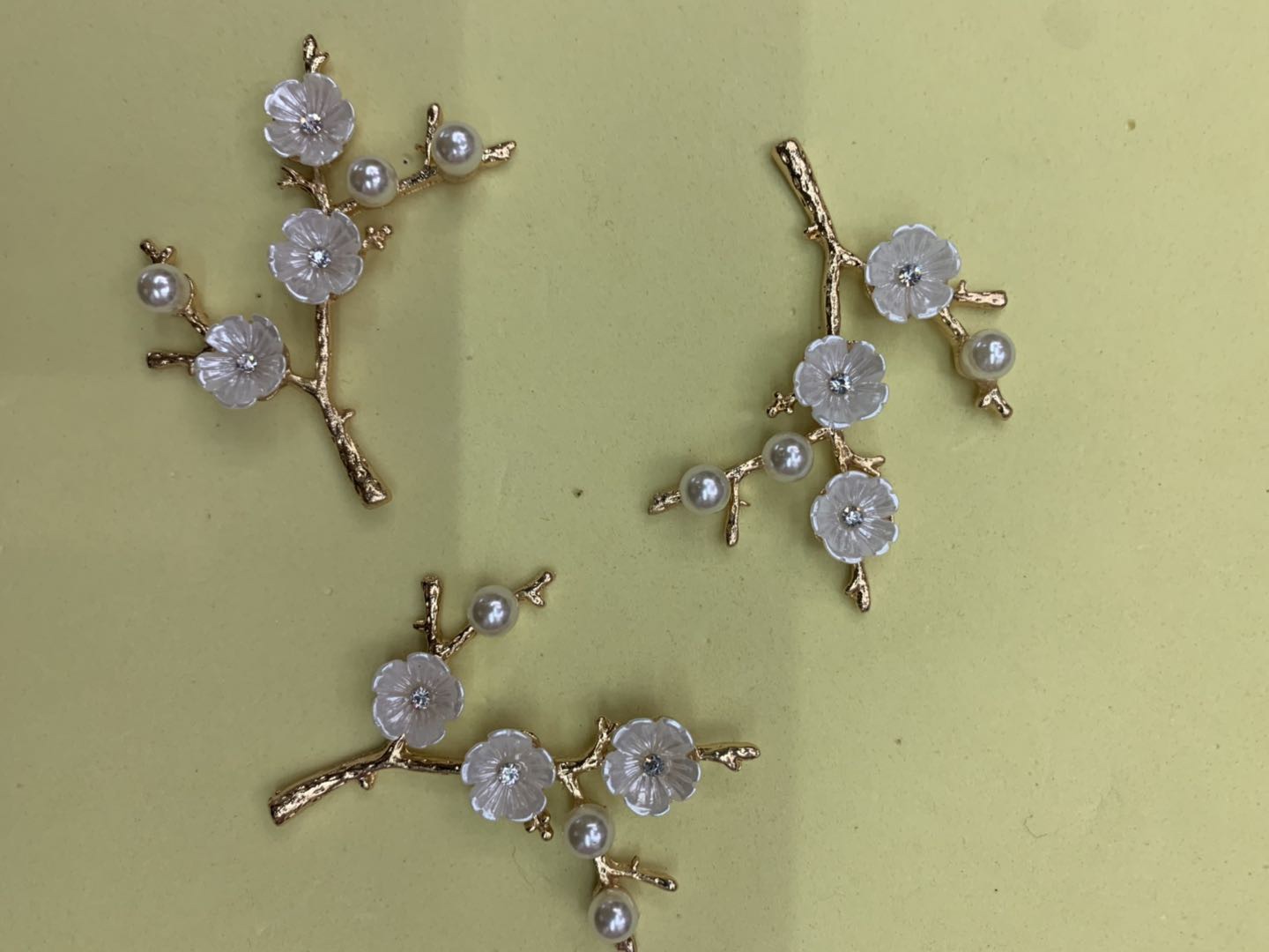 Alloy shell flower wedding festival headdress craft decoration thumbnail