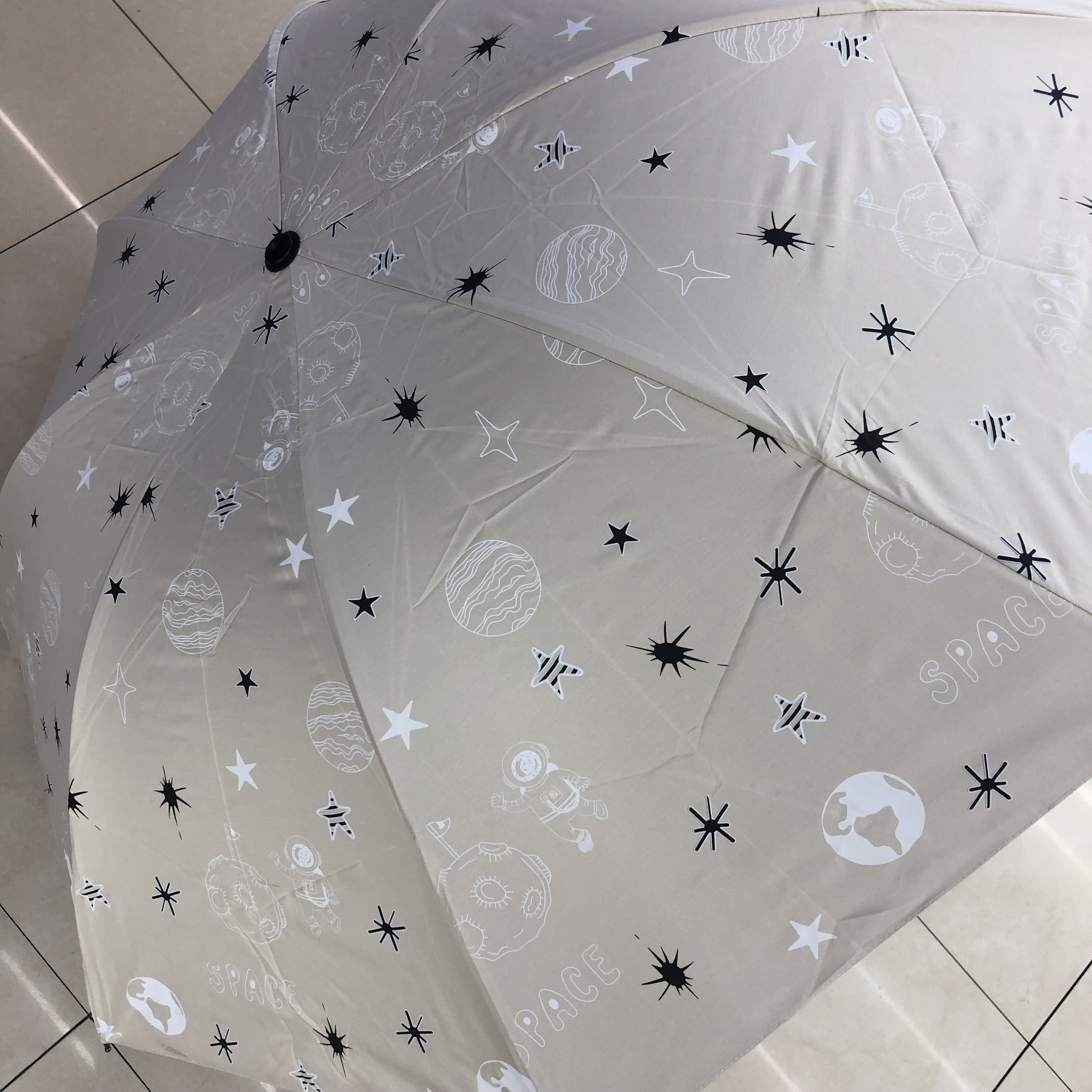 Dual-purpose umbrella for sun protection and UV protection, sunshade umbrella, men's and women's three-fold umbrella, paradise umbrella, folding umbrella for sunny and rainy days details Picture