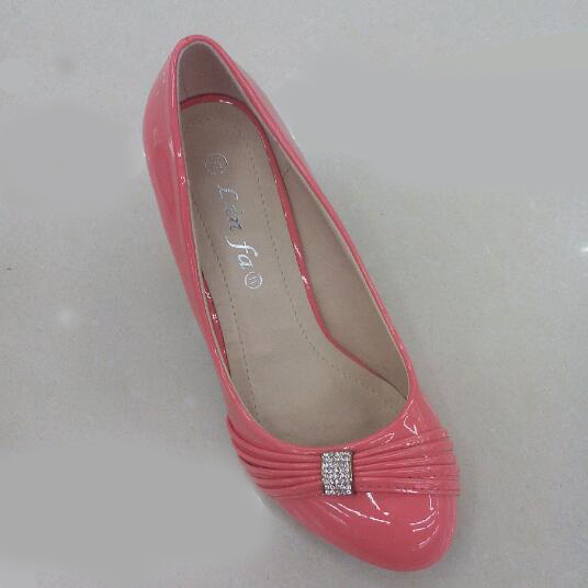 2023 Spring And Autumn New Female Soft Sole Handmade Four Season Shoes Round Head Wedge High Heels Cowhide Patent Leather Pointed Four Season Female Shallow Mouth Single Shoes