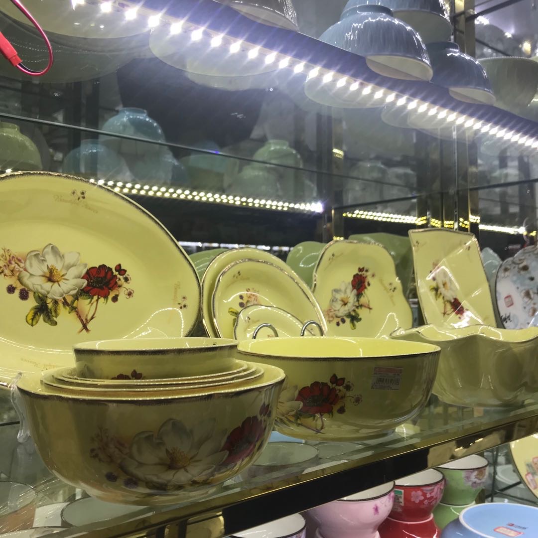 金边卡萨碗荷口碗果碟果盘方盘莲叶盘适用于微波炉电烤箱洗碗机