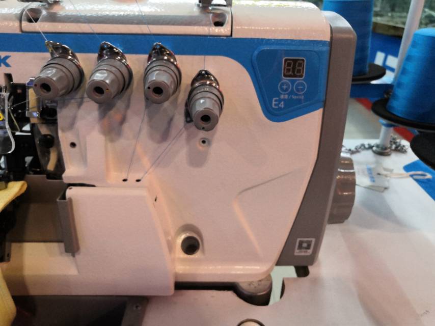Taizhou JACK Jack brand non-automatic overlock machine Model E4 Specification image