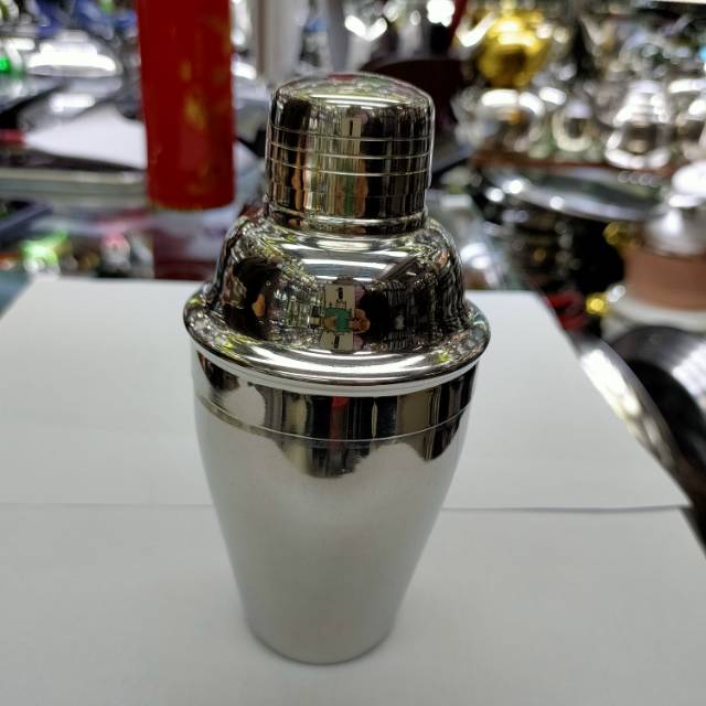 Hand With Graduated Milk Tea Shop Special Tools Drop Proof Shaker Pot 700Ml Shaker Set details Picture
