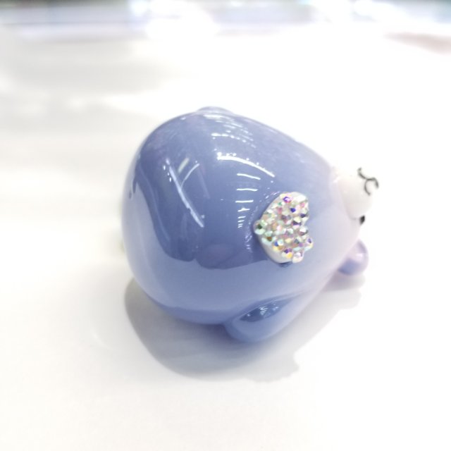 Aizhu jewelry accessories: Cute bear pendant accessories made of gradient acrylic material, a bestseller from Japan and South Korea Specification image