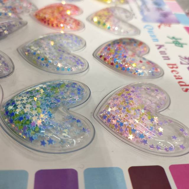 Hot-selling PVC flowing sand jewelry accessories with love details Picture