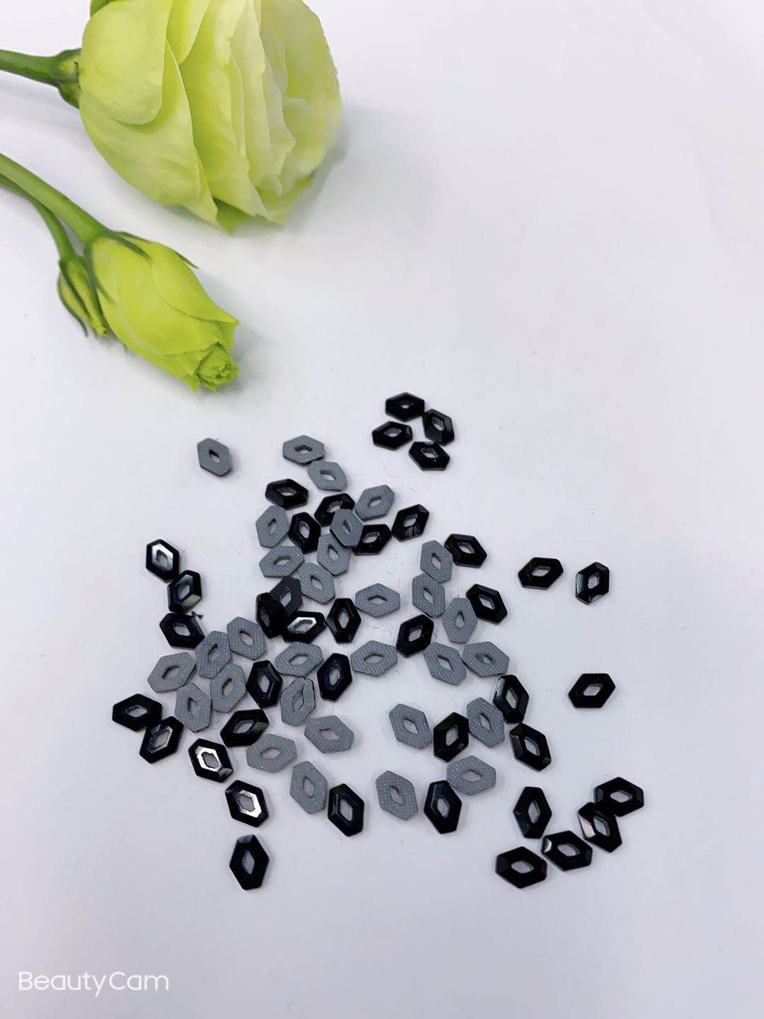 2*2 Black Prismatic Shaped Boutique Diamond Glass Hot Drill Diy Drill full figure