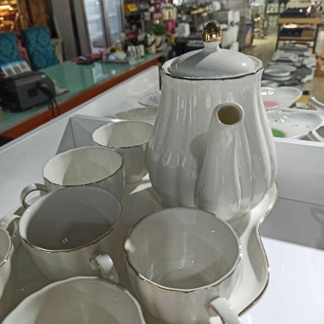陶瓷水具一壶6杯家用酒店用品新款产品图